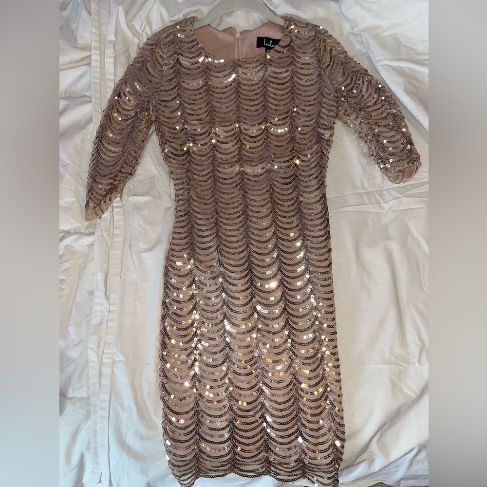 LULUS WORN ONCE SEQUIN BODY CON DRESS